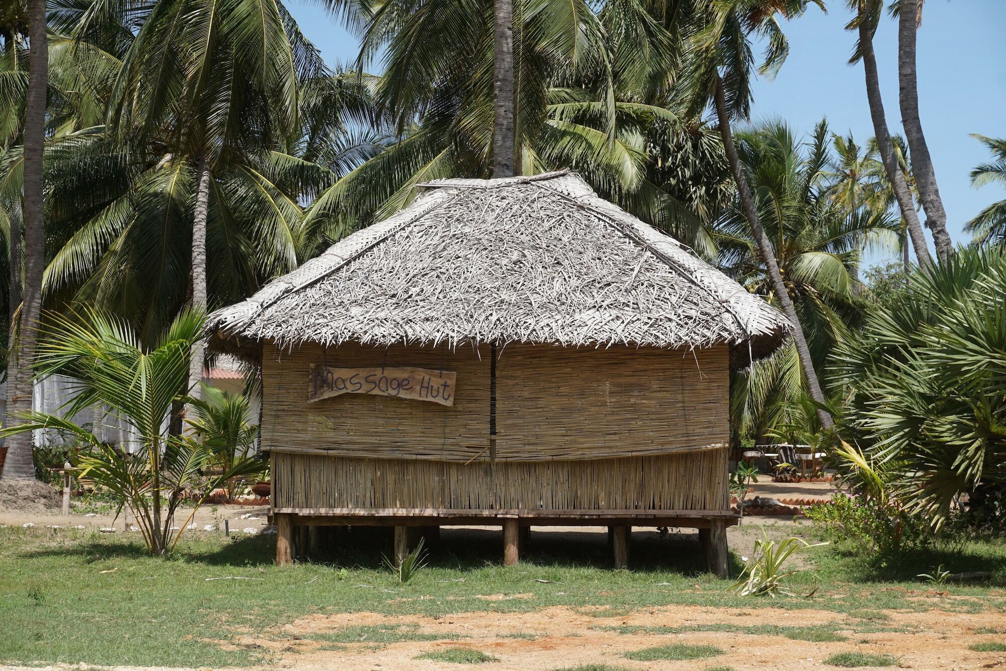 Valampuri Kite Resort Kalpitiya